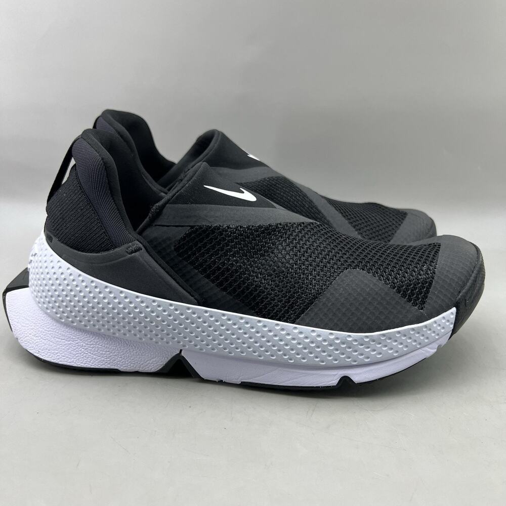 Nike Go FlyEase Running Shoes Women Size 9 Black White Comfort Slip On Sneakers